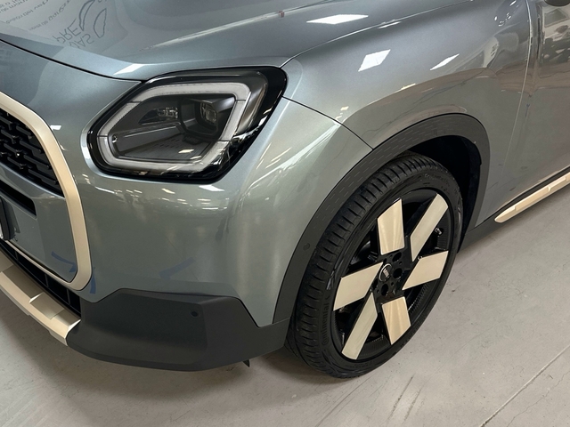 fotoG 5 del MINI MINI Countryman C 125 kW (170 CV) 170cv Gasolina del 2024 en Asturias