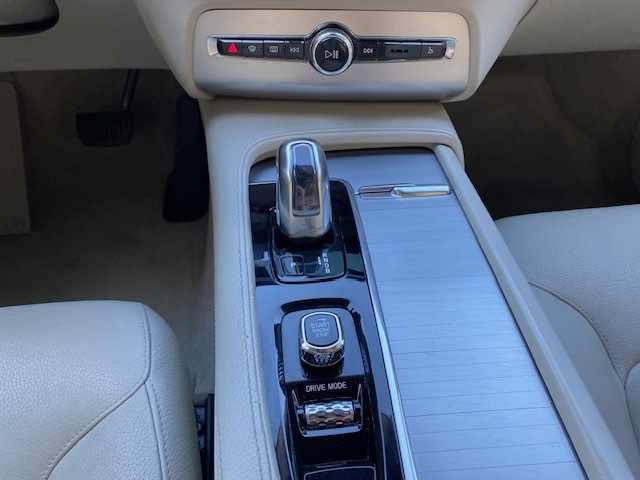 Volvo XC90 T8 Business Plus AWD Auto 287 kW (390 CV)