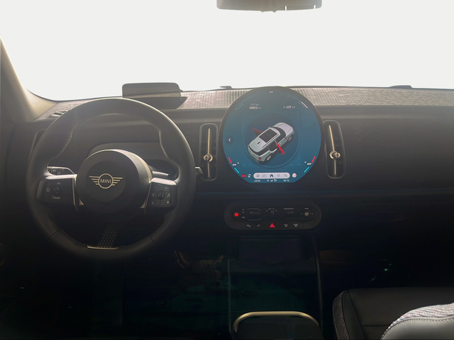 fotoG 6 del MINI MINI Countryman E 150 kW (204 CV) 204cv Eléctrico del 2024 en Granada