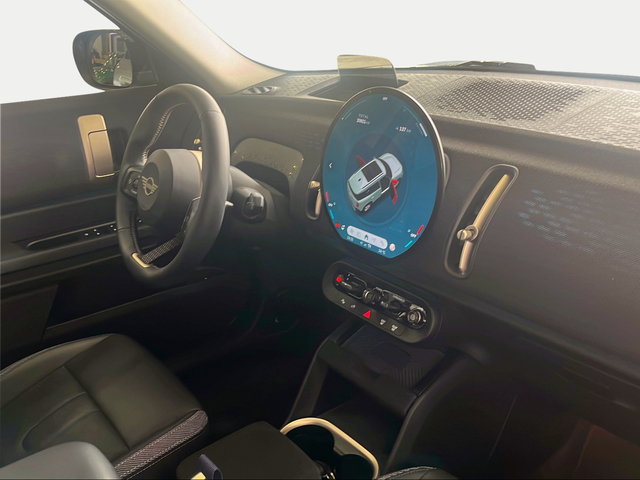 fotoG 7 del MINI MINI Countryman E 150 kW (204 CV) 204cv Eléctrico del 2024 en Granada