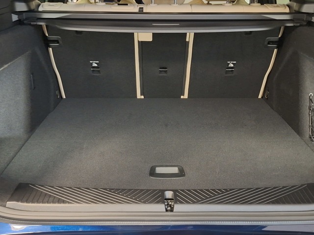 BMW X3 xDrive20d color Azul. Año 2025. 145KW(197CV). Diésel. En concesionario Automoviles Bertolin, S.L. de Valencia