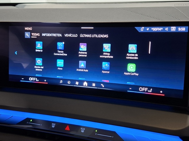 BMW X3 xDrive20d color Azul. Año 2025. 145KW(197CV). Diésel. En concesionario Automoviles Bertolin, S.L. de Valencia