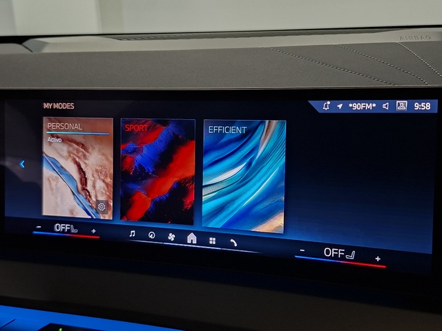 BMW X3 xDrive20d color Azul. Año 2025. 145KW(197CV). Diésel. En concesionario Automoviles Bertolin, S.L. de Valencia