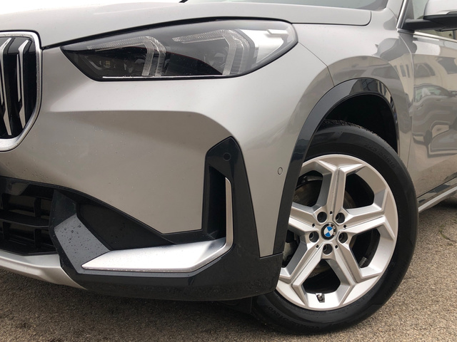 BMW X1 sDrive18d color Gris Plata. Año 2024. 110KW(150CV). Diésel. En concesionario Vehinter Getafe de Madrid