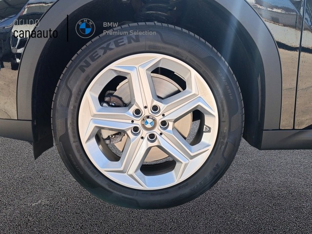 BMW X2 sDrive20i color Negro. Año 2025. 125KW(170CV). Gasolina. En concesionario TACO de Sta. C. Tenerife