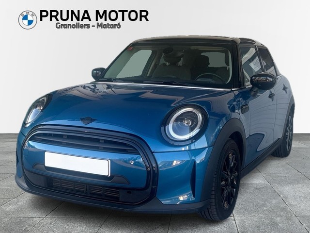 fotoG 0 del MINI MINI 5 Puertas Cooper 100 kW (136 CV) 136cv Gasolina del 2021 en Barcelona