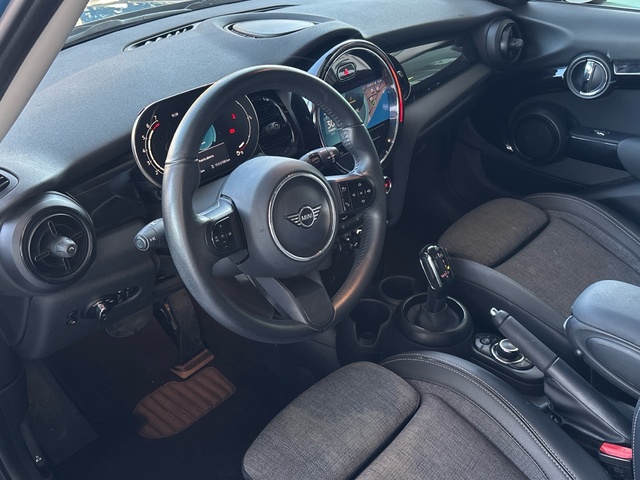 fotoG 9 del MINI MINI 5 Puertas Cooper 100 kW (136 CV) 136cv Gasolina del 2021 en Barcelona