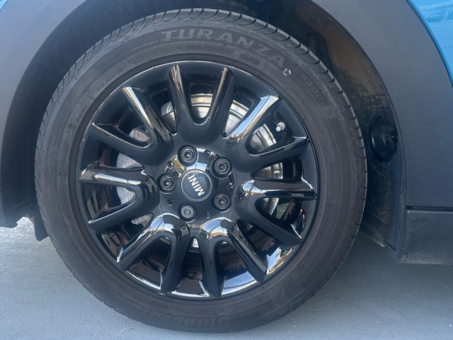 fotoG 17 del MINI MINI 5 Puertas Cooper 100 kW (136 CV) 136cv Gasolina del 2021 en Barcelona