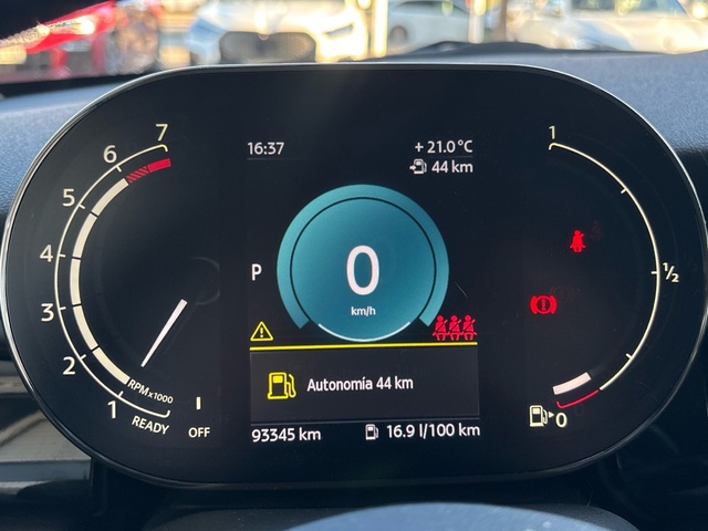 fotoG 19 del MINI MINI 5 Puertas Cooper 100 kW (136 CV) 136cv Gasolina del 2021 en Barcelona