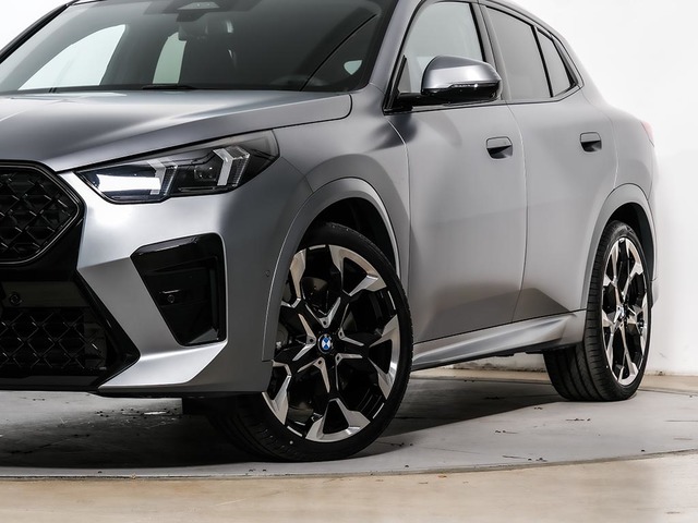 BMW X2 xDrive20d color Gris. Año 2025. 120KW(163CV). Diésel. En concesionario Oliva Motor Tarragona de Tarragona