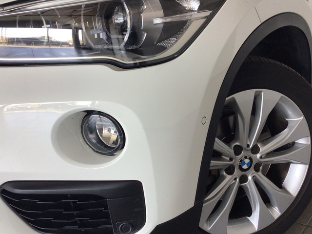 BMW X1 sDrive18d color Blanco. Año 2019. 110KW(150CV). Diésel. En concesionario BYmyCAR Madrid - Alcalá de Madrid