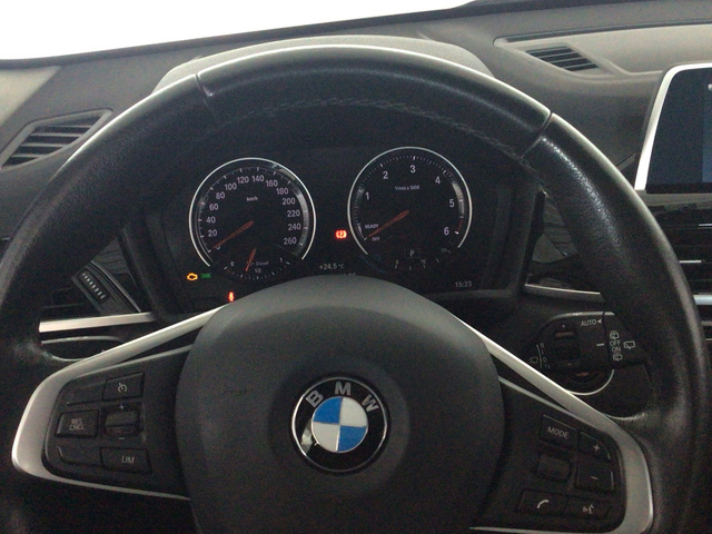 BMW X1 sDrive18d color Blanco. Año 2019. 110KW(150CV). Diésel. En concesionario BYmyCAR Madrid - Alcalá de Madrid