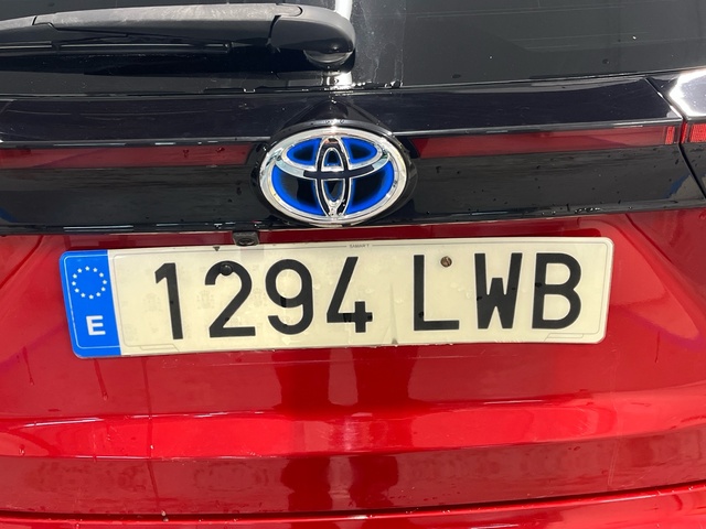 Toyota Yaris Cross 120H Adventure 85 kW (116 CV)
