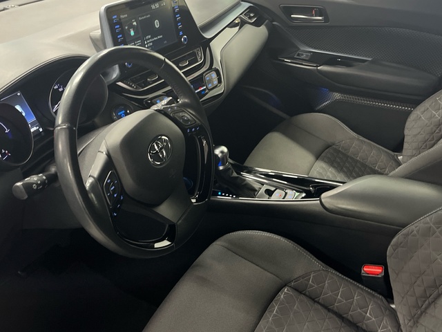 Toyota C-HR 1.8 125H Advance 90 kW (122 CV)
