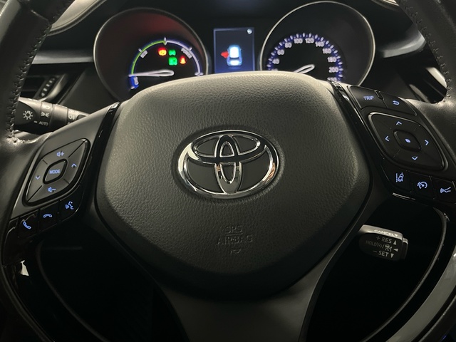 Toyota C-HR 1.8 125H Advance 90 kW (122 CV)