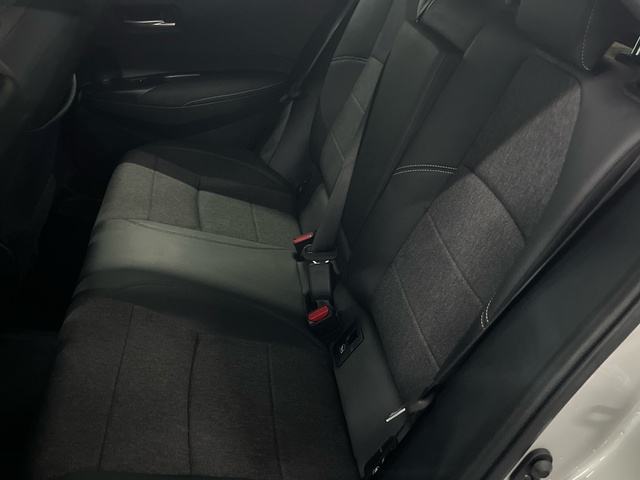Toyota Corolla 1.8 125H Style E-CVT 90 kW (122 CV)