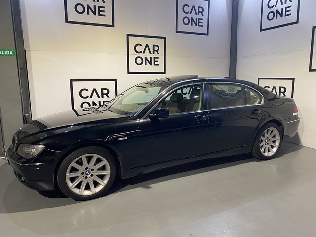 BMW Serie 7 750Li 270 kW (367 CV)
