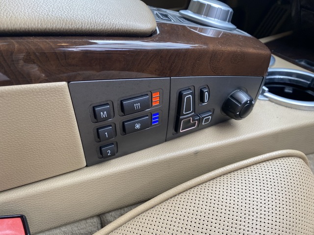BMW Serie 7 750Li 270 kW (367 CV)