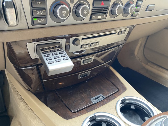 BMW Serie 7 750Li 270 kW (367 CV)