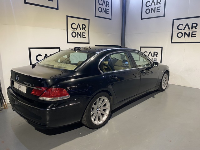 BMW Serie 7 750Li 270 kW (367 CV)