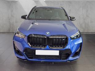 Fotos de BMW X1 M35i color Azul. Año 2025. 221KW(300CV). Gasolina. En concesionario BMW Avilcar Ávila de Ávila