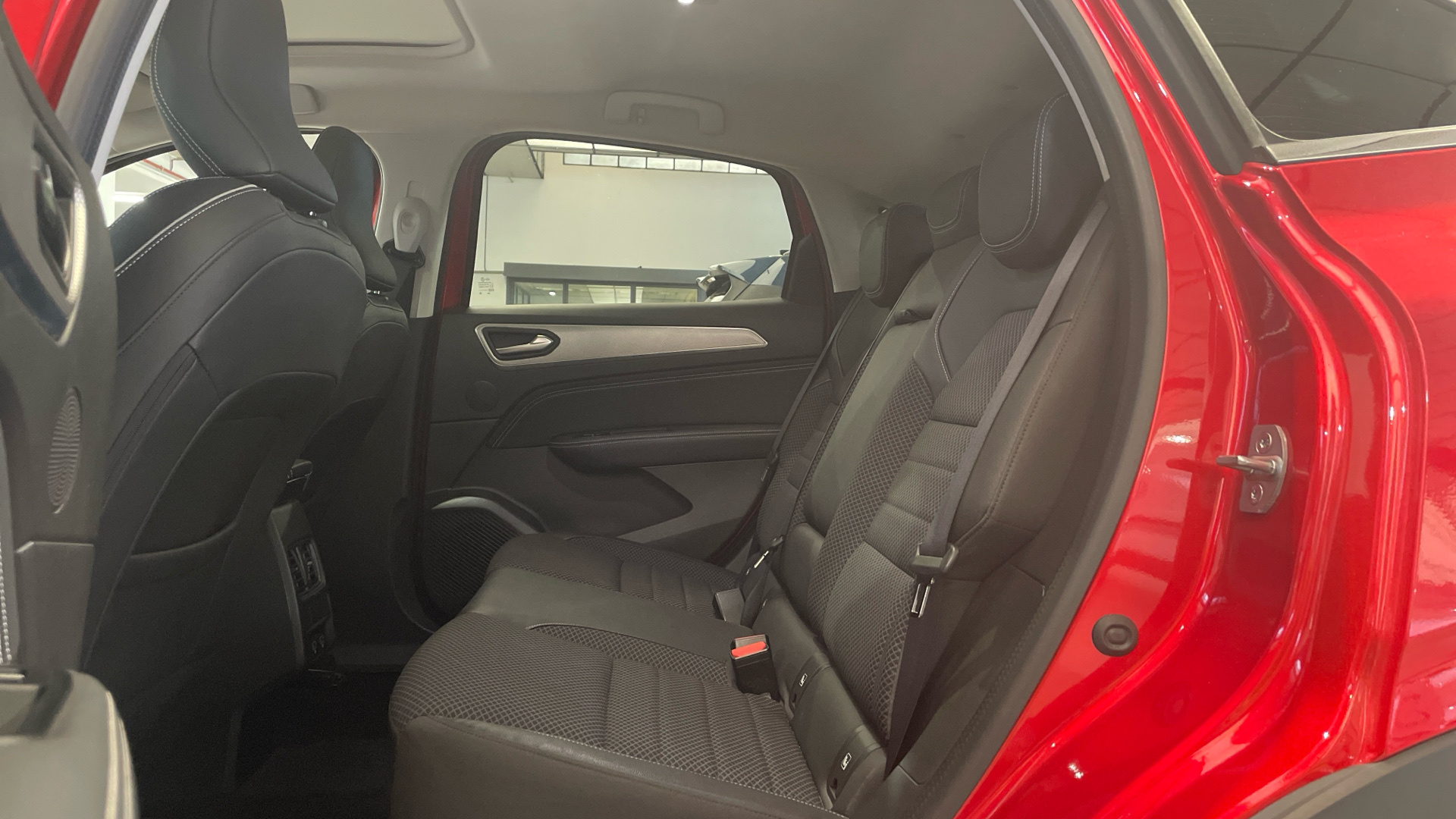 Renault Arkana E-Tech Híbrido - 12