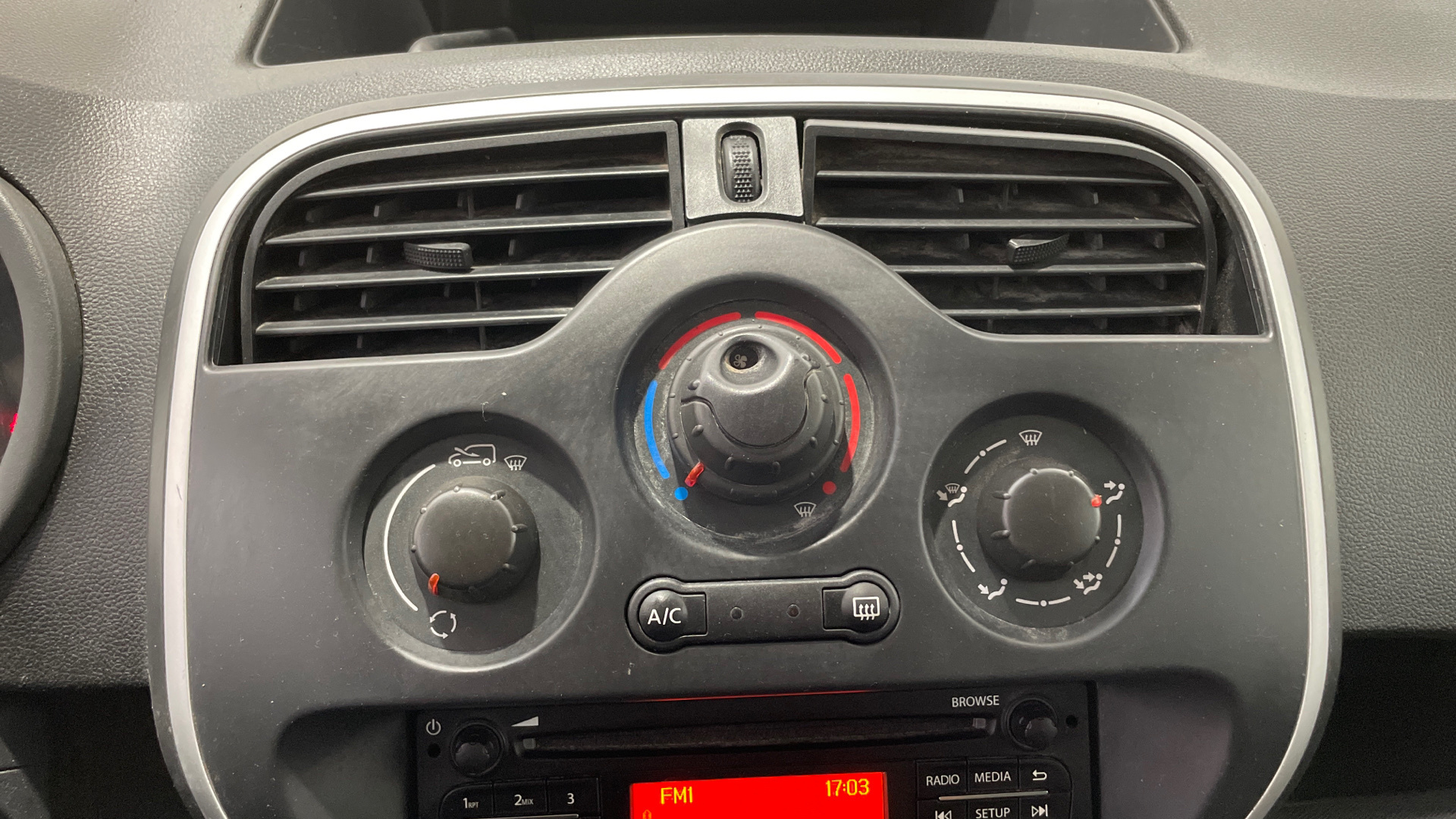 Renault Kangoo Furgon dCi 80 - 16