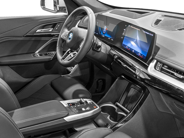 BMW X1 sDrive20i color Gris. Año 2024. 125KW(170CV). Gasolina. En concesionario Caetano Cuzco, Salvatierra de Madrid