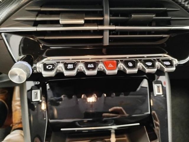 Peugeot 208 PureTech 100 Allure Pack 75 kW (100 CV)