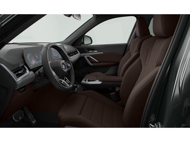 BMW X1 sDrive20d color Gris Plata. Año 2024. 120KW(163CV). Diésel. En concesionario Hispamovil Elche de Alicante