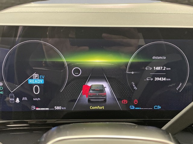 Foto 11 Renault Austral Techno E-Tech Full Hybrid 147 kW (200 CV)