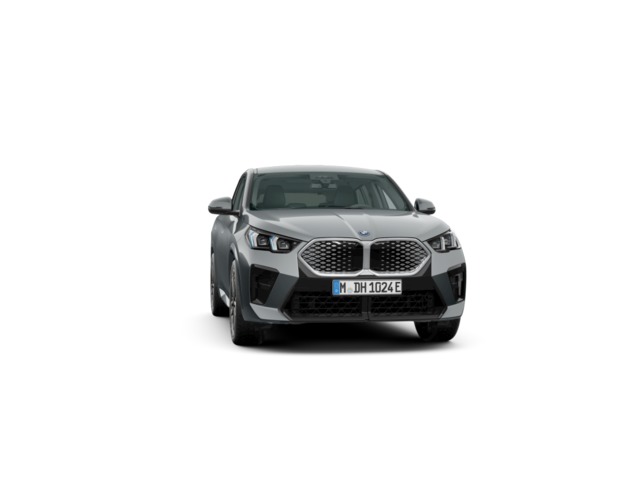 BMW iX2 eDrive20 color Gris. Año 2025. 150KW(204CV). Eléctrico. En concesionario Movilnorte El Plantio de Madrid