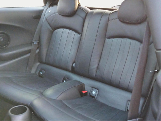 fotoG 8 del MINI MINI Cooper SE 135 kW (184 CV) 184cv Eléctrico del 2020 en Córdoba