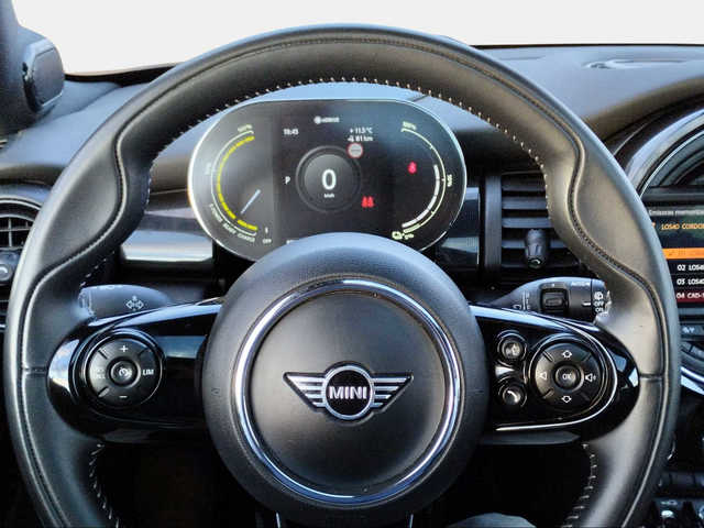 fotoG 12 del MINI MINI Cooper SE 135 kW (184 CV) 184cv Eléctrico del 2020 en Córdoba