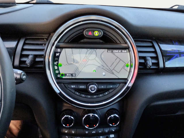 fotoG 14 del MINI MINI Cooper SE 135 kW (184 CV) 184cv Eléctrico del 2020 en Córdoba