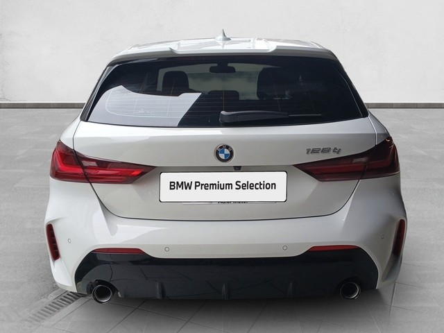 BMW Serie 1 128ti color Blanco. Año 2023. 195KW(265CV). Gasolina. En concesionario Enekuri Motor de Vizcaya