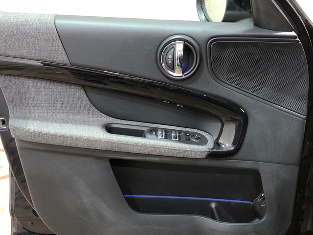 fotoG 13 del MINI MINI Countryman Cooper S E ALL4 162 kW (220 CV) 220cv Híbrido Electro/Gasolina del 2021 en Madrid