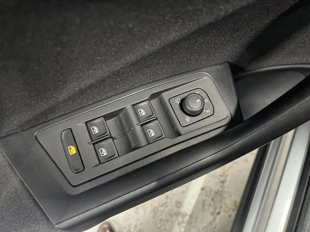 Volkswagen T-Roc Life 1.5 TSI 110 kW (150 CV)