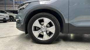 Volvo XC40 T3 Momentum Pro Auto 120 kW (163 CV) - 14 Volvo XC40 T3 Ocasión 120 KW (163CV) - 14