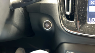 Volvo XC40 T3 Momentum Pro Auto 120 kW (163 CV) - 22 Volvo XC40 T3 Ocasión 120 KW (163CV) - 22