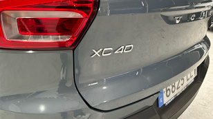 Volvo XC40 T3 Momentum Pro Auto 120 kW (163 CV) - 34 Volvo XC40 T3 Ocasión 120 KW (163CV) - 34