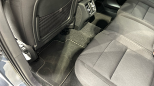 Volvo XC40 T3 Momentum Pro Auto 120 kW (163 CV) - 46 Volvo XC40 T3 Ocasión 120 KW (163CV) - 46