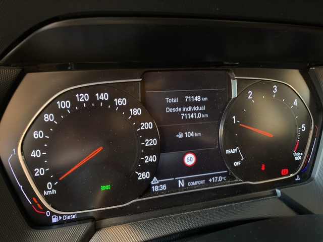 BMW Serie 1 116d color Rojo. Año 2021. 85KW(116CV). Diésel. En concesionario Hispamovil, Torrevieja de Alicante