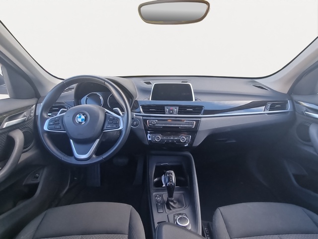 BMW X1 sDrive18d color Blanco. Año 2019. 110KW(150CV). Diésel. En concesionario GANDIA Automoviles Fersan, S.A. de Valencia