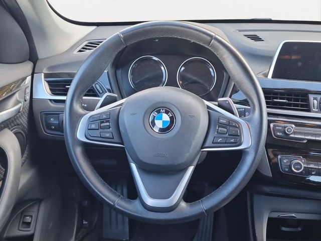 BMW X1 sDrive18d color Blanco. Año 2019. 110KW(150CV). Diésel. En concesionario GANDIA Automoviles Fersan, S.A. de Valencia