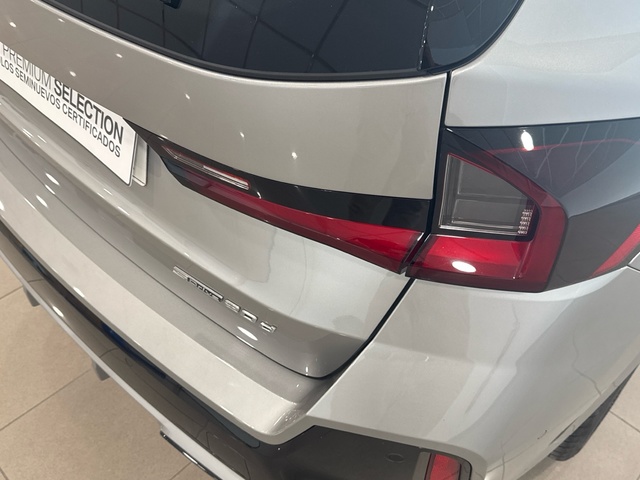 BMW X1 sDrive20d color Gris Plata. Año 2025. 120KW(163CV). Diésel. En concesionario Burgocar (Bmw y Mini) de Burgos