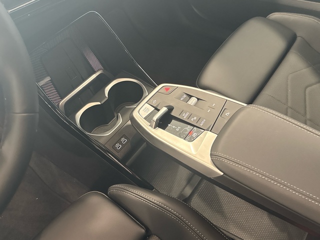 BMW X1 sDrive20d color Gris Plata. Año 2025. 120KW(163CV). Diésel. En concesionario Burgocar (Bmw y Mini) de Burgos