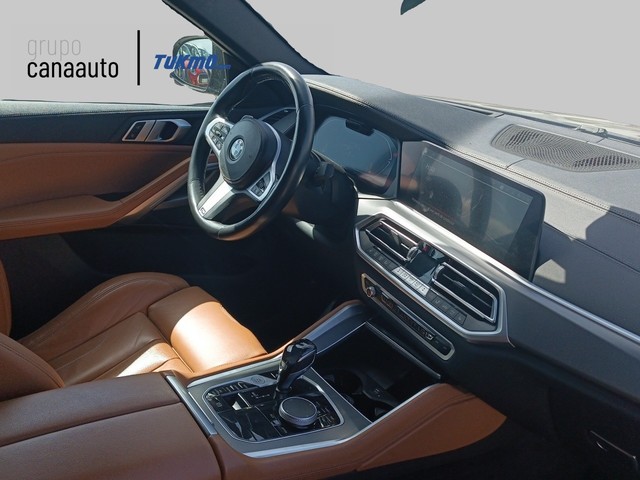 BMW X6 xDrive40d color Azul. Año 2021. 250KW(340CV). Diésel. En concesionario TACO de Sta. C. Tenerife