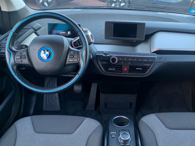 BMW i3 120Ah color Blanco. Año 2019. 125KW(170CV). Eléctrico. En concesionario Celtamotor Caldas Reis de Pontevedra