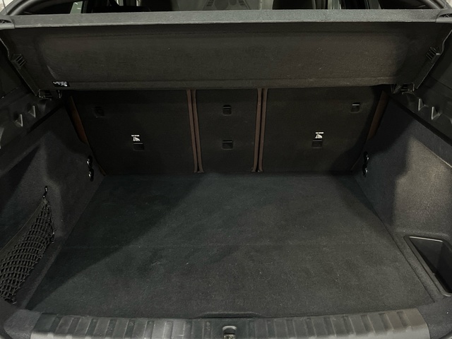 BMW X1 sDrive20d color Blanco. Año 2024. 120KW(163CV). Diésel. En concesionario Murcia Premium S.L. AV DEL ROCIO de Murcia